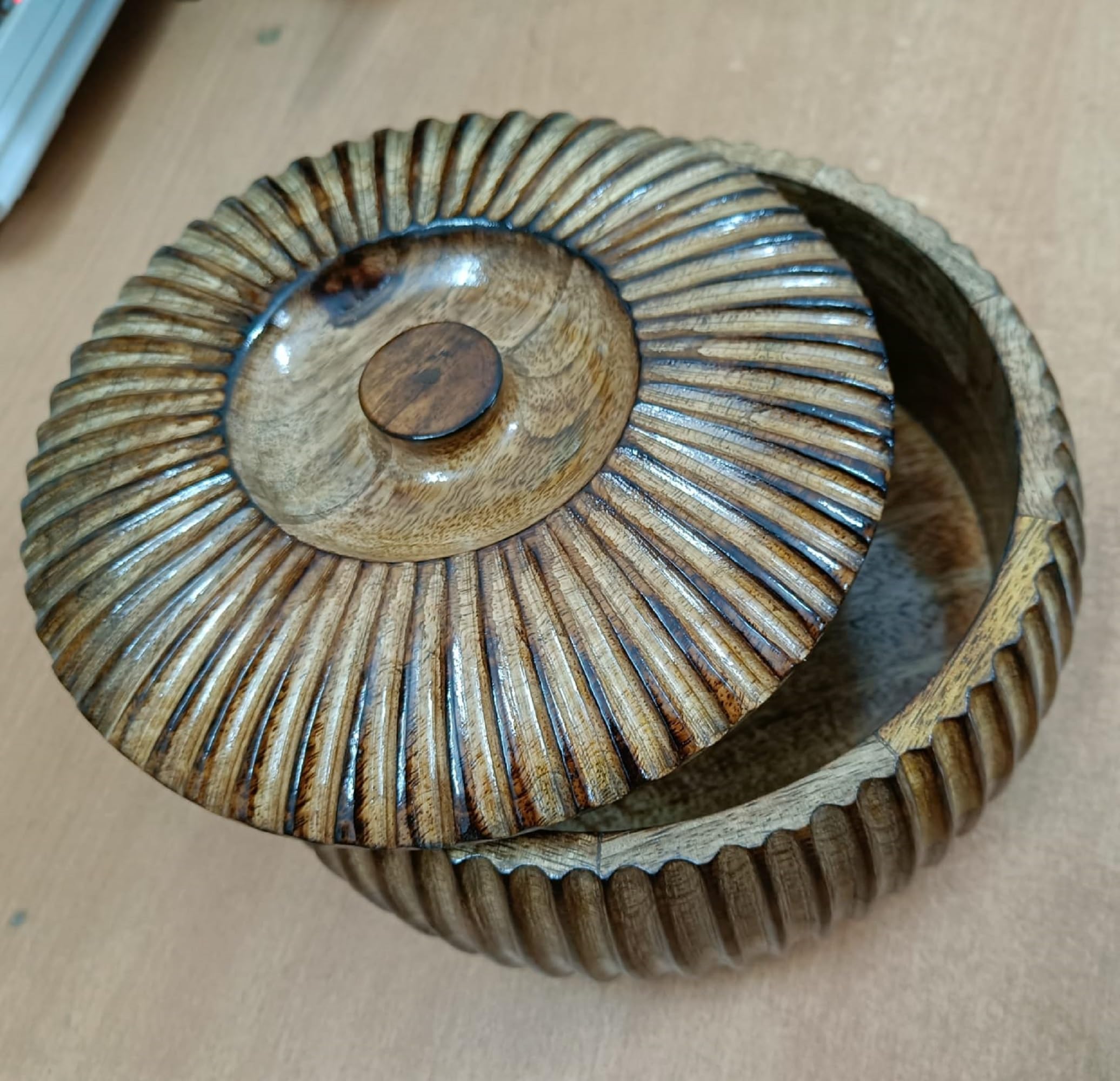 wooden flower design casserole/chapati box/roti box/gift item for kitchen, Brown